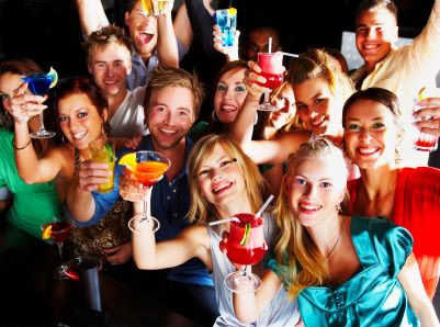 teenagers-partying