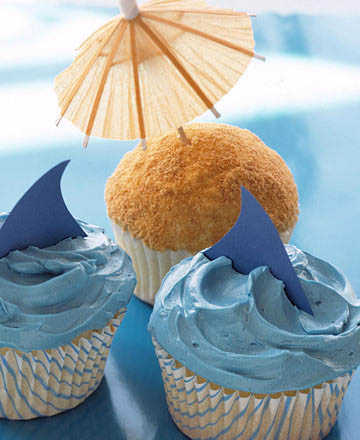 0306_kids_sharkcupcake_xl