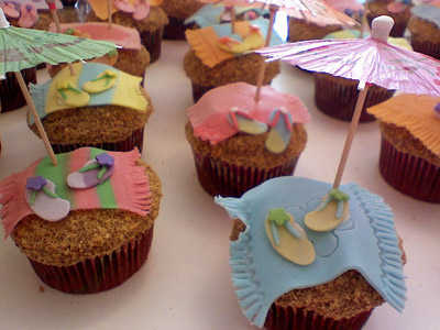 beach-cupcakes-2