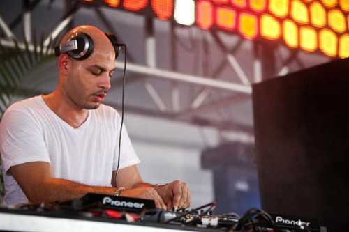 dj-pool-party