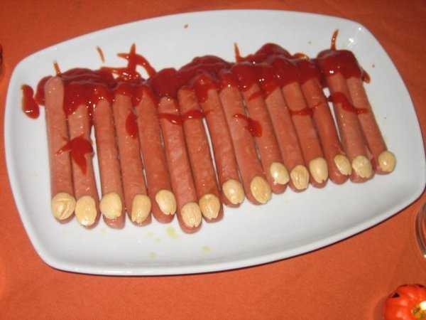 ¡Terrorífico! Dedos de hot dog